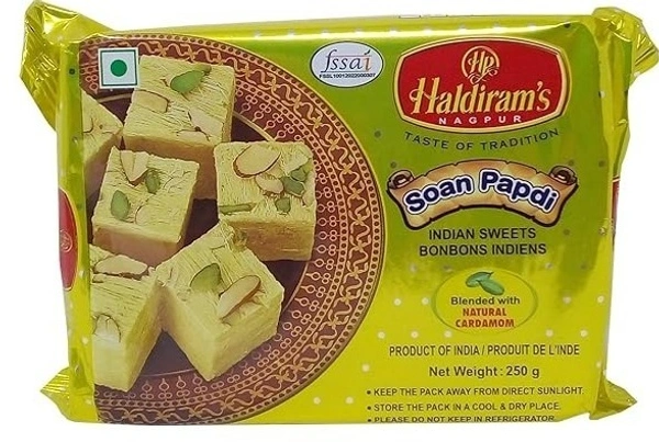Haldiram's Soan Papdi Blended with Natural Cardmom, 250g - 250g