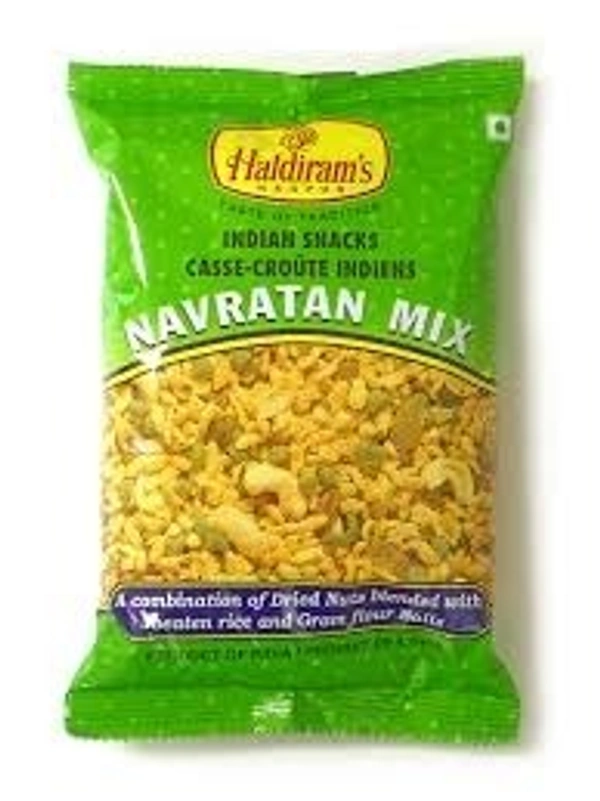 Haldiram's Indian Snacks Navratan Mix, 150g - 150g