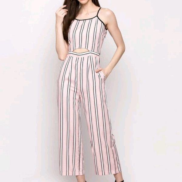 Women Jumpsuit - M