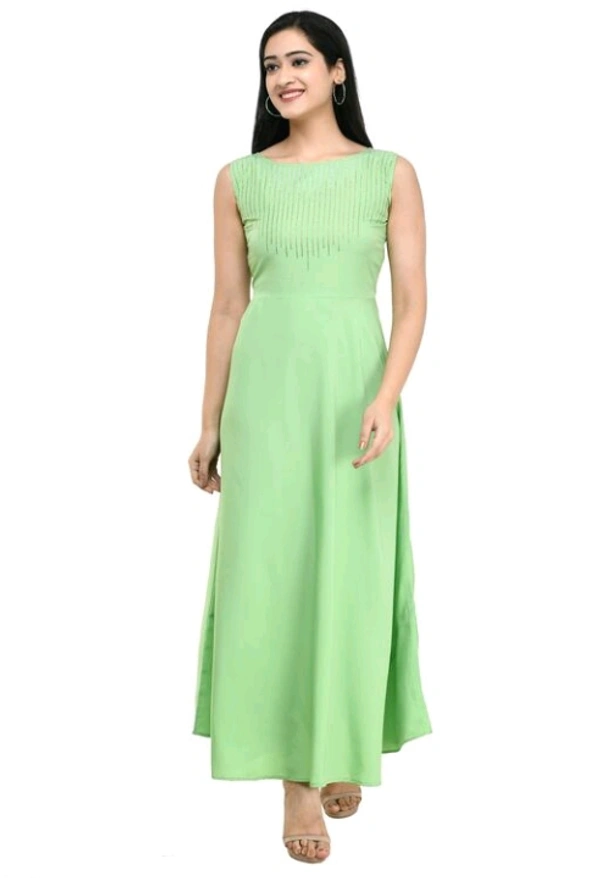 Gown - L