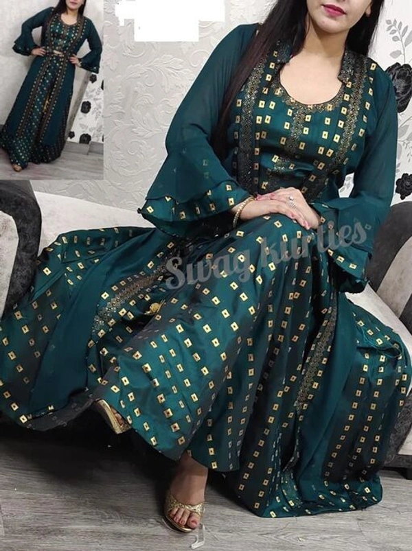 Embroidery Kurta Set - M