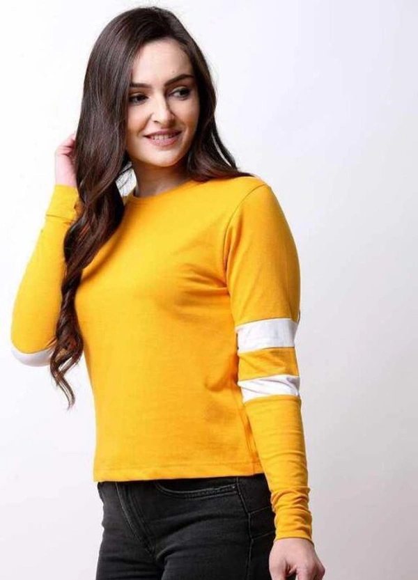 Women T-shirt  - M