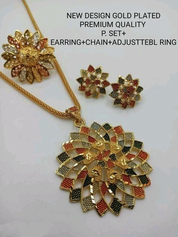 Charming Pendet With Earing  - Free Size