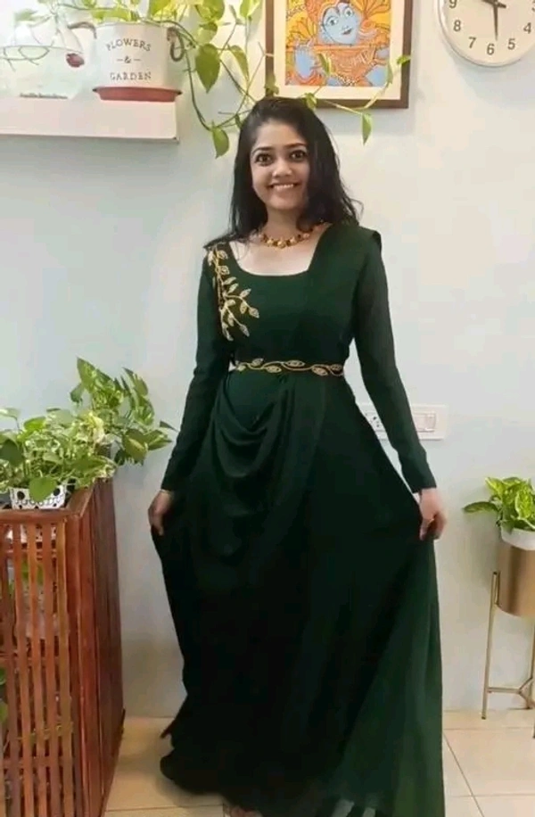 Beautiful Gown - S