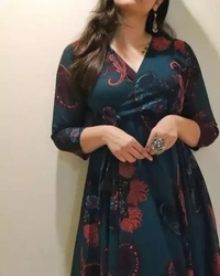 Graceful Women Gown - M