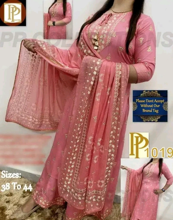 Beautiful Printed Kurta Set - L