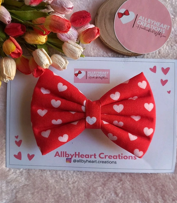 BASIC BOW - SHAPES & PATTERNS - RED HEARTS