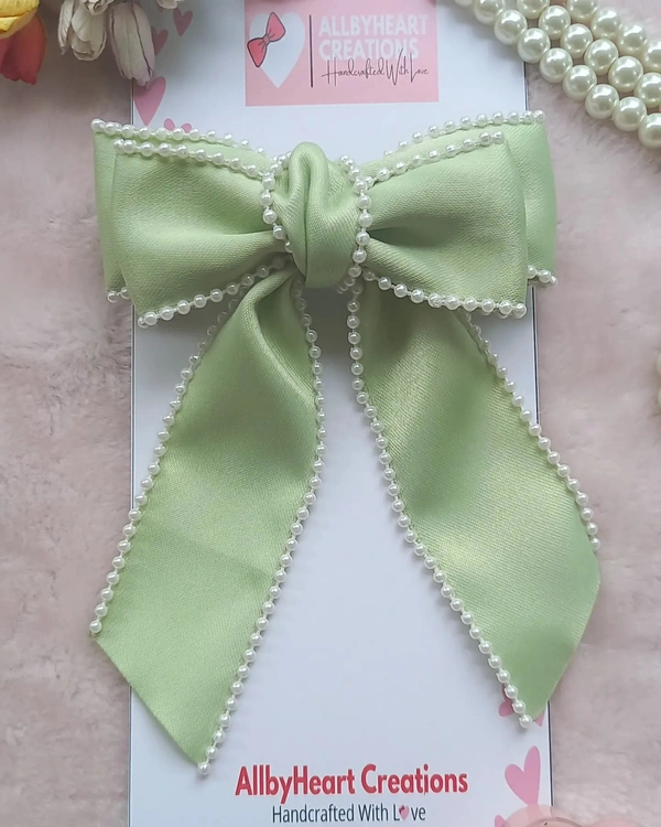 SATIN PEARL RIBBON BOWS  - LIGHT GREEN