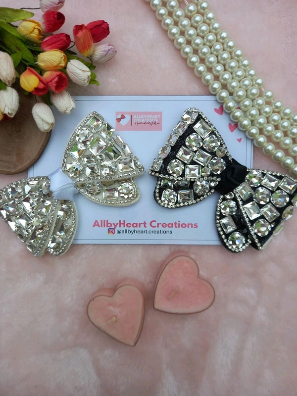 ESTELLA :CRYSTAL LUXE BOW :  - BLACK