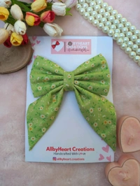 GREENISH AFFAIR PIG-TAIL BOW 