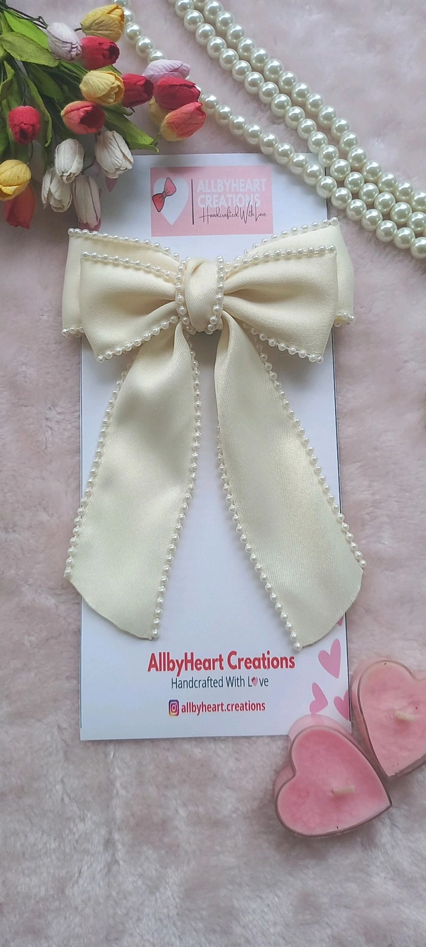 SATIN PEARL RIBBON BOWS  - CREÀM