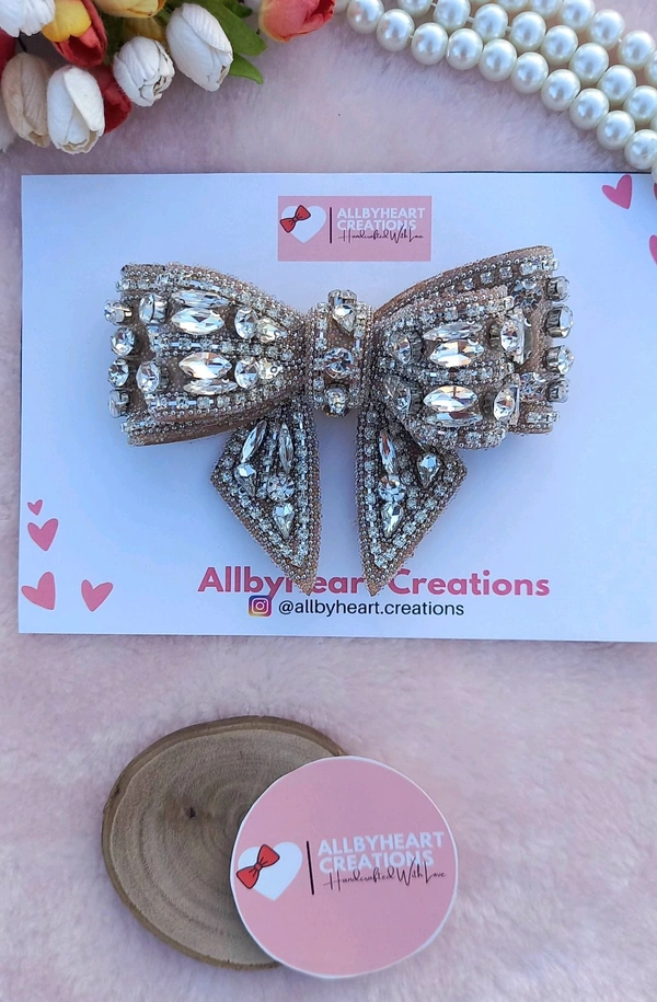 VENUS : LUXE CRYSTAL BOWS  - PEACH