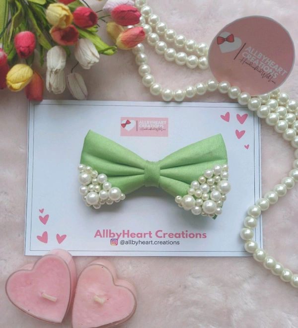 MINI PEARL BOW  - LIGHT GREEN