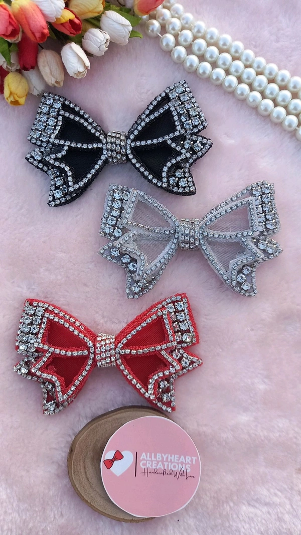 MIA : RHINSTONE LUXE BOW : - PEARL WHITE