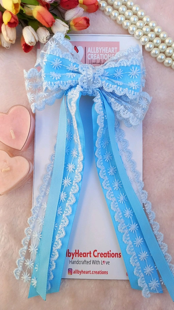 STAR DUST LACE BOWS : - LIGHT BLUE