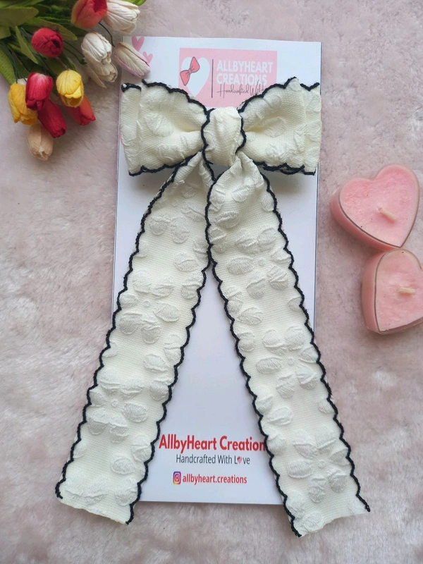 K POP BOW  - WHITE