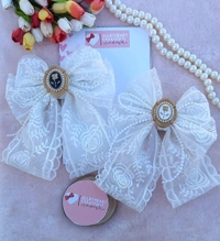VICTORIA SECRET MID TAIL BOW - White Rose Charm
