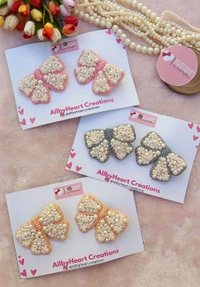 BEADED BUTTERFLY CLIPS  - Peach
