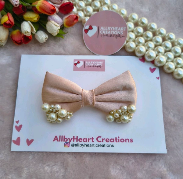 MINI PEARL BOW  - Cameo