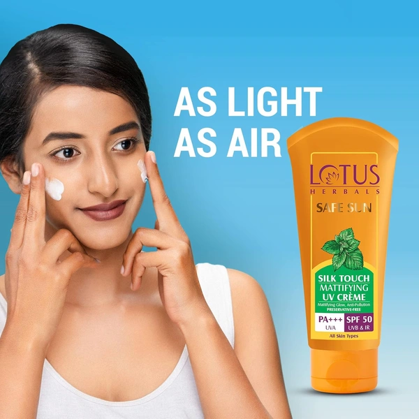 Lotus Herbals Safe Sun Silk Touch Mattifying Uv Cream PA+++, SPF 50, UVA & UVB 75 gm