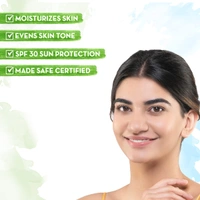 Mama Earth Mamaearth Onion Rice Day Cream 50g with SPF 30 | Enriched with Onion Oil & Rice Water | Brightens, Protects from Sun Damage & Provides Deep Hydration