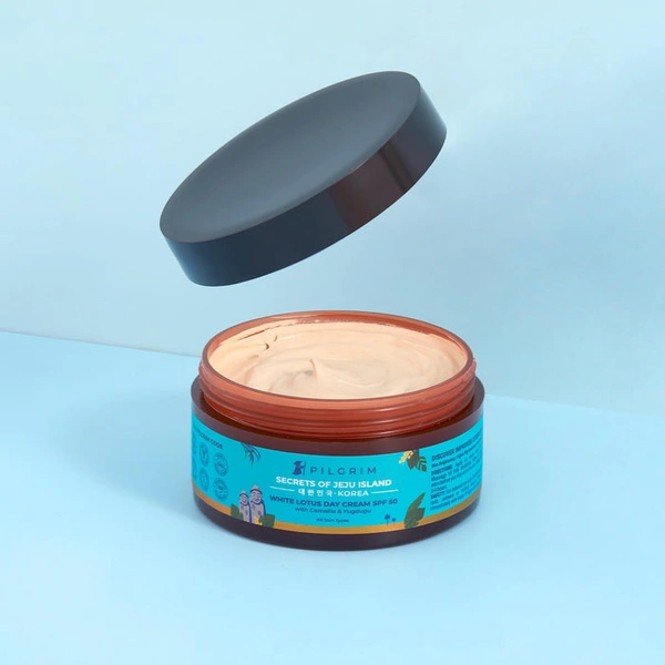 Pilgrim White Lotus Day Cream SPF 50 (PA+++) with Camellia & Yugdugu, 100gm | Protects Against UV Rays, Hydrates Skin, and Improves Skin Tone for a Radiant Finish.