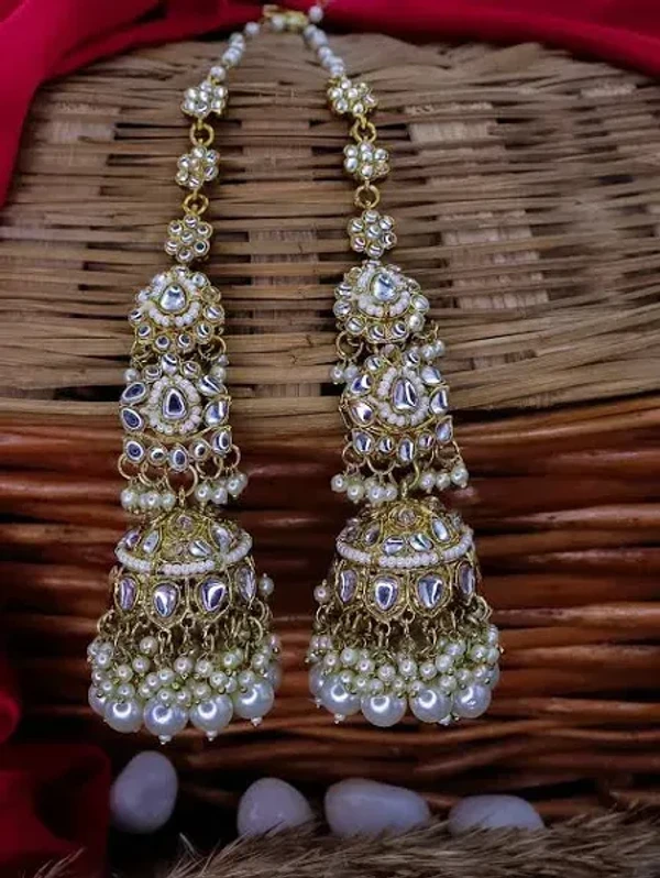 Mannara Jhumka With Heavy Kanchain Earring