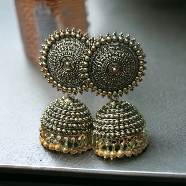 Dolluspaa Kundan Jhumka earrings Woman CoralSilver Jhumki Earring