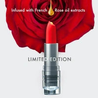 LAKME Lakmē Cushion Matte Color: Red Bombshell