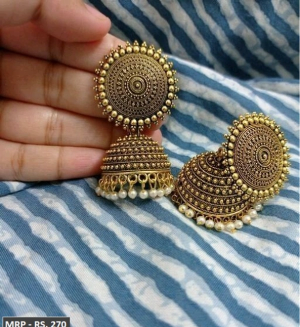 EARING