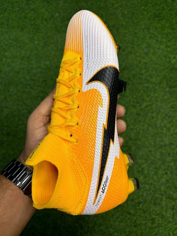 Mercurial Vapor 13 FG Yellow High-top With Lace  - 8.5