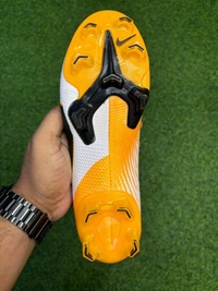 Mercurial Vapor 13 FG Yellow High-top With Lace  - 8.5