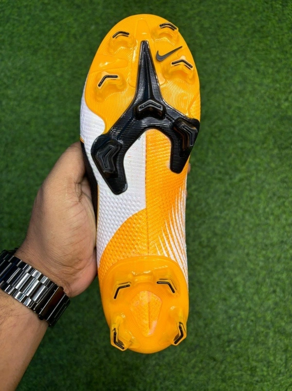 Mercurial Vapor 13 FG Yellow High-top With Lace  - 8.5