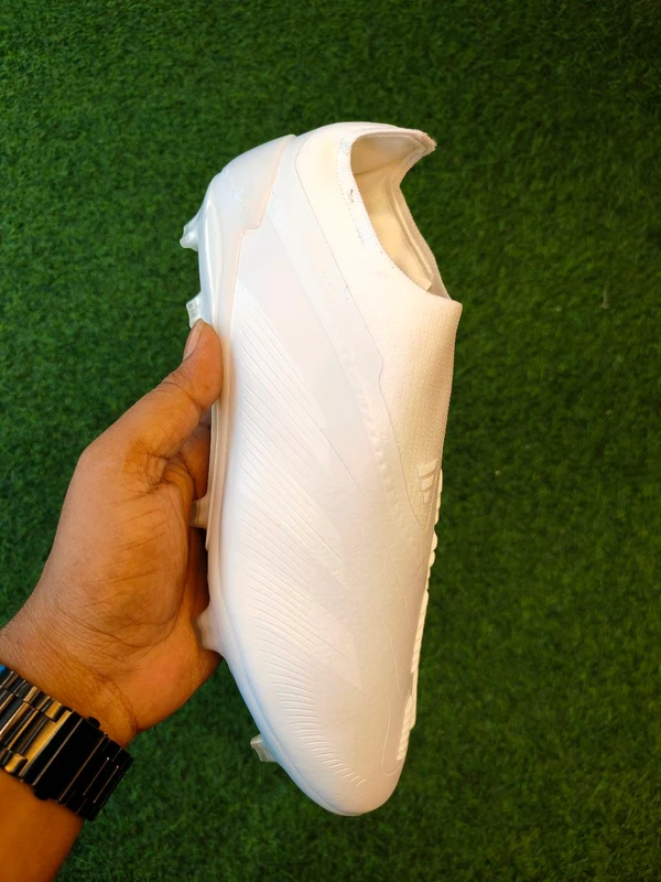 Adidas Predator White Colour Without Less - 6.5