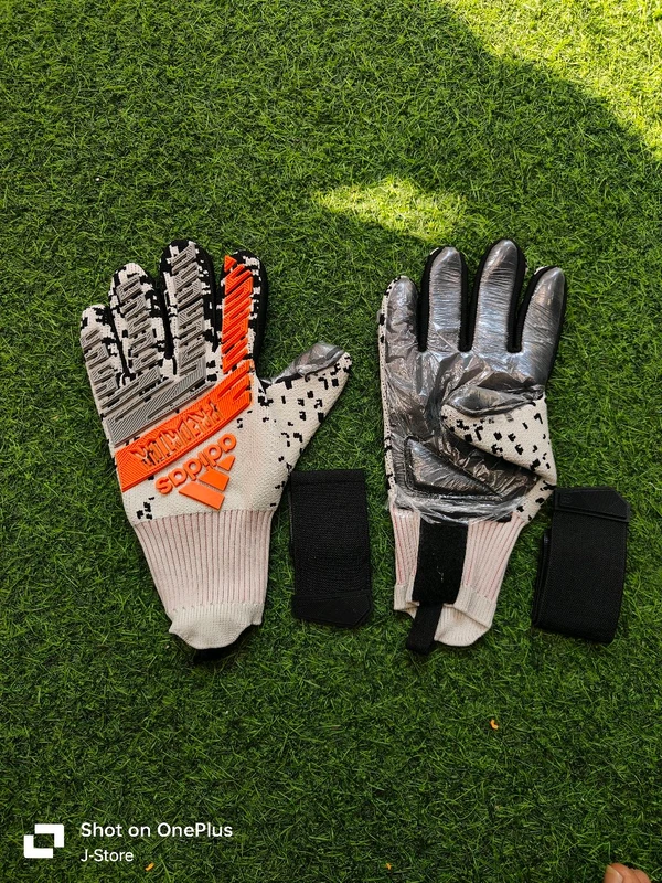 Predator Match Gloves Grey Color - 8