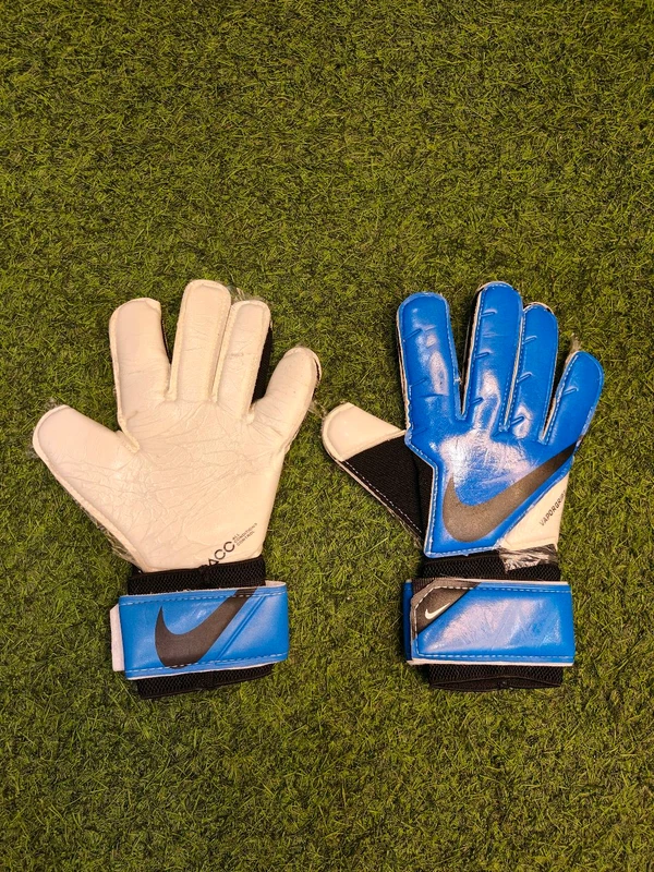 Practice Gloves Blue Color - 8