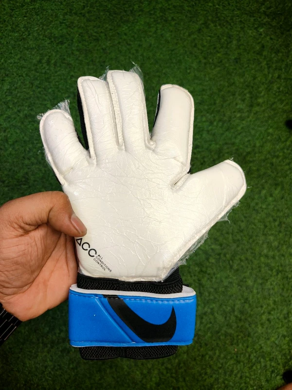 Practice Gloves Blue Color - 8