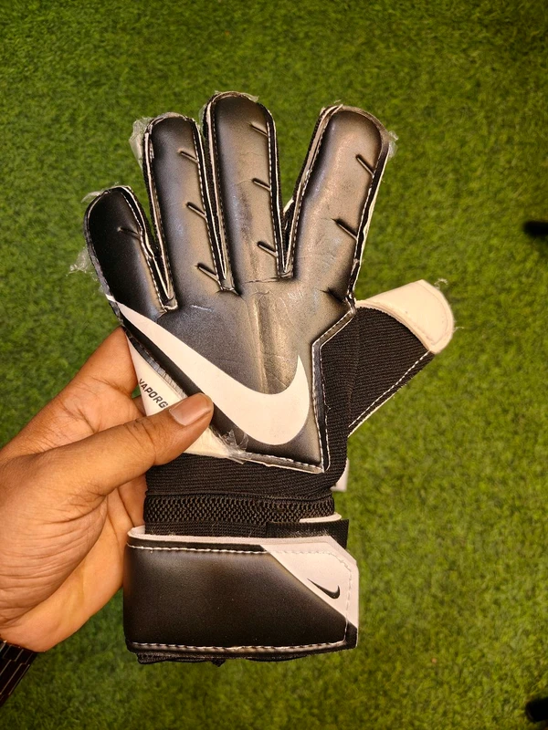 Practice Gloves Black Color - 9