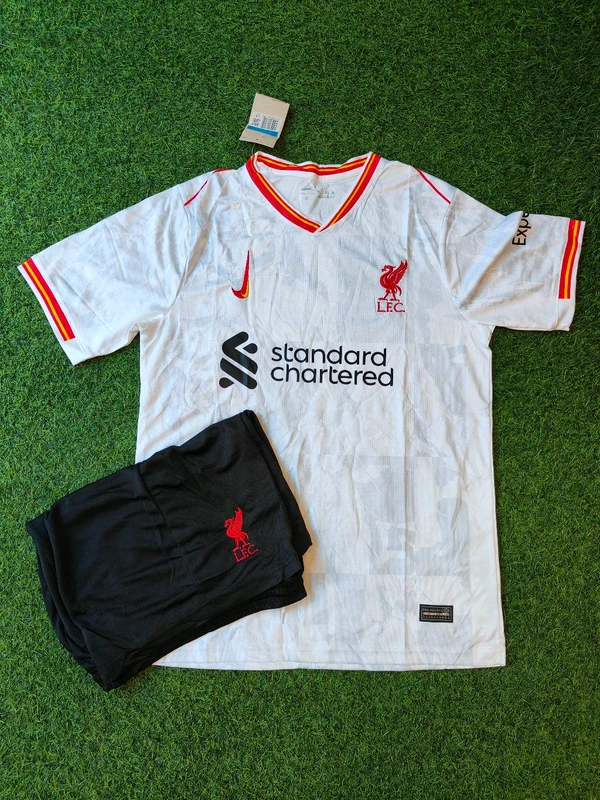 Liverpool Away Set 24/25 - S