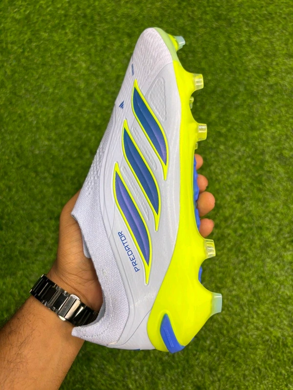 Predator Elite Next-gen Sky-blue Colour Without Lace - 9.5
