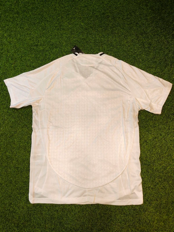 Real Madrid Home Player Edition 24/25 - XL