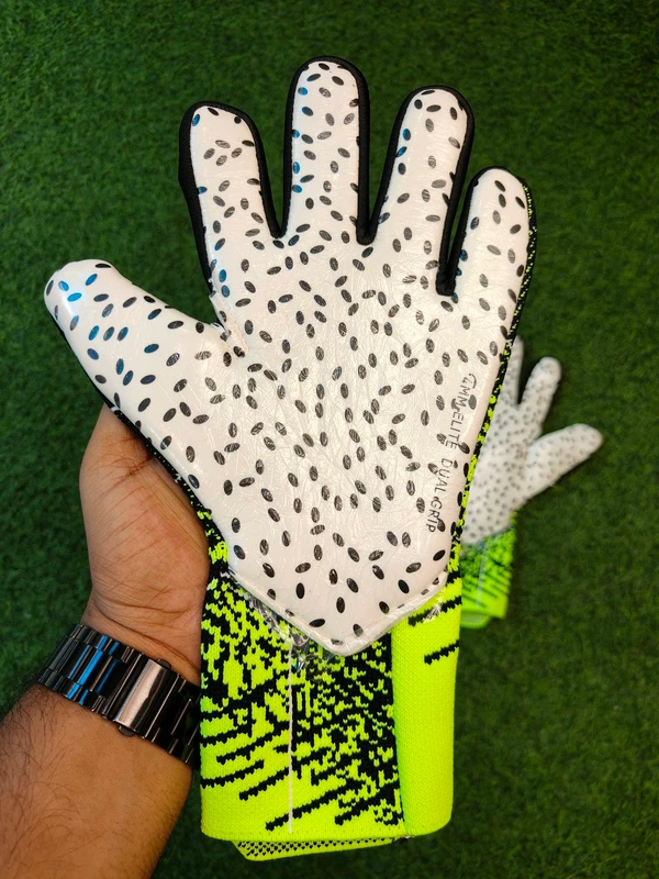 Match Gloves Green Colour - 8