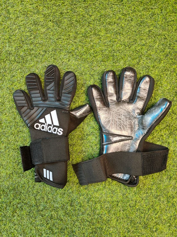 Practice Gloves Black Colour - 8