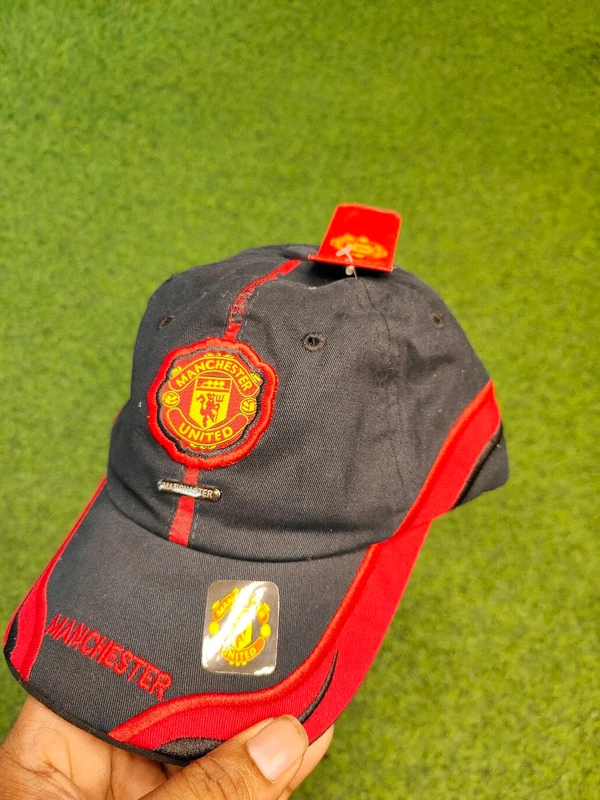 Manchester United Black And Red Colour Cotton Cap