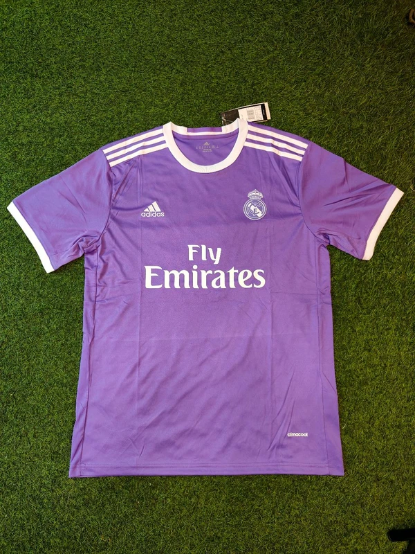 Retro Real Madrid 16/17 Away Jersey - S