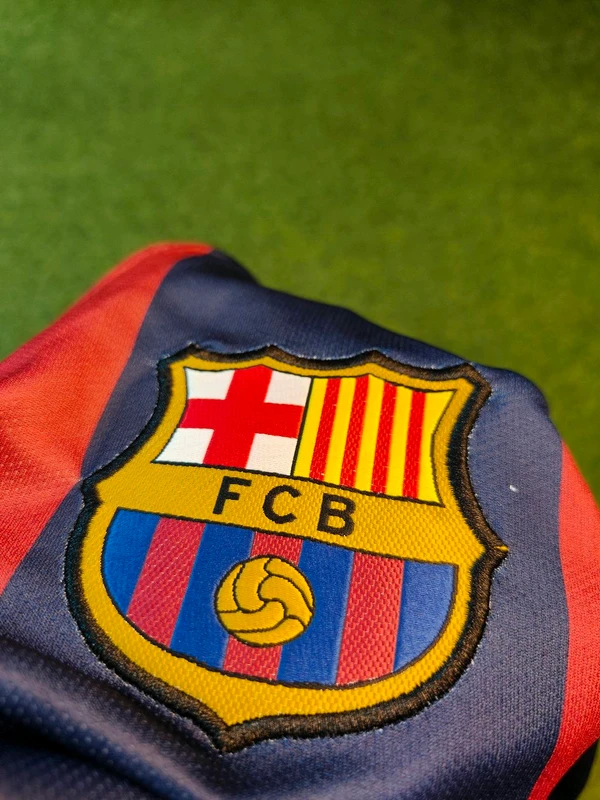 Retro Barcelona 14/15 Home Jersey - M