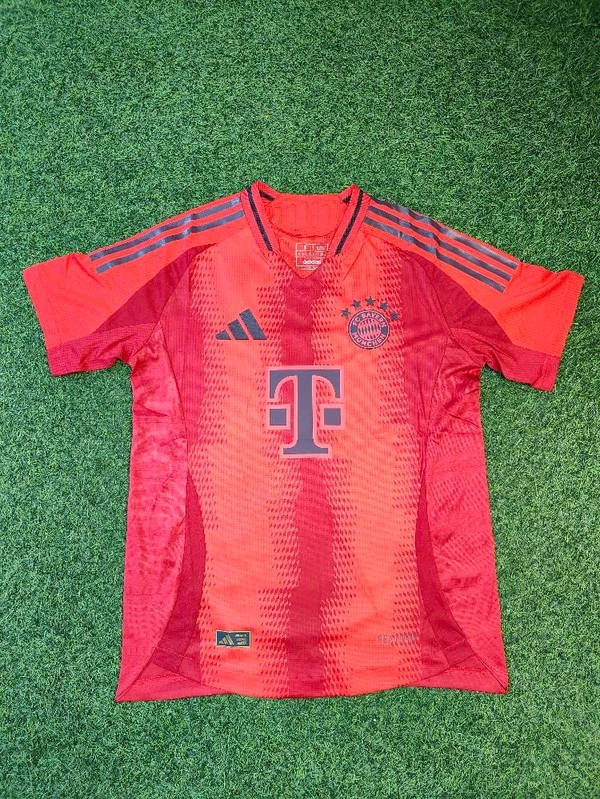 Bayern Munich Player Edition 24/25 Home Kit - S