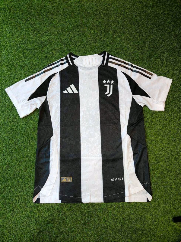 Juventus 24/ 25 Player Edition Home Kit - S