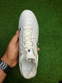 Tempo Cream And Gold Colour Low Top - 5.5