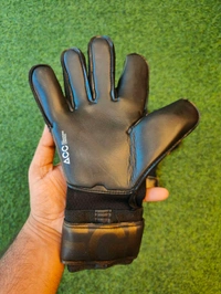 Vapor Grip 3 Goalkeeper Match Gloves Black Colour  - 9
